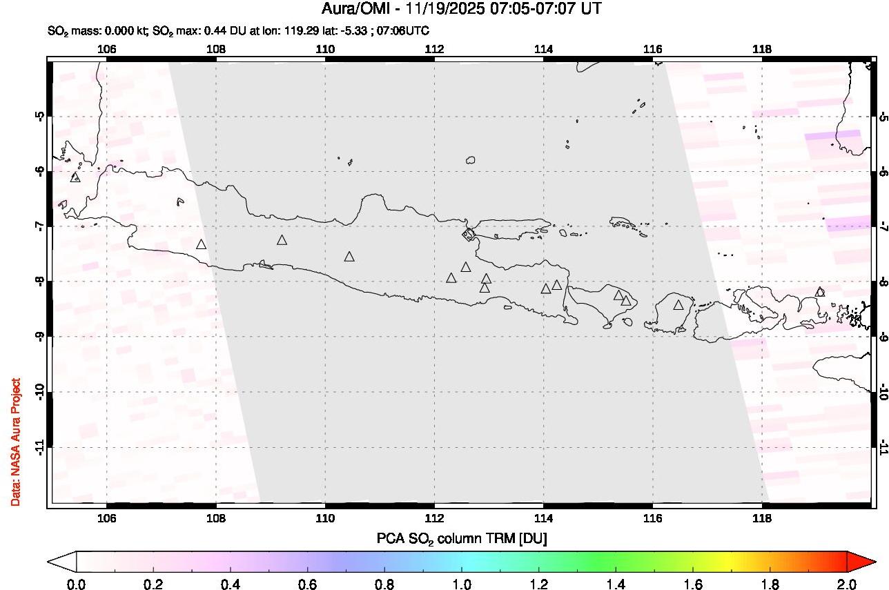 A sulfur dioxide image over Java, Indonesia on Nov 19, 2025.